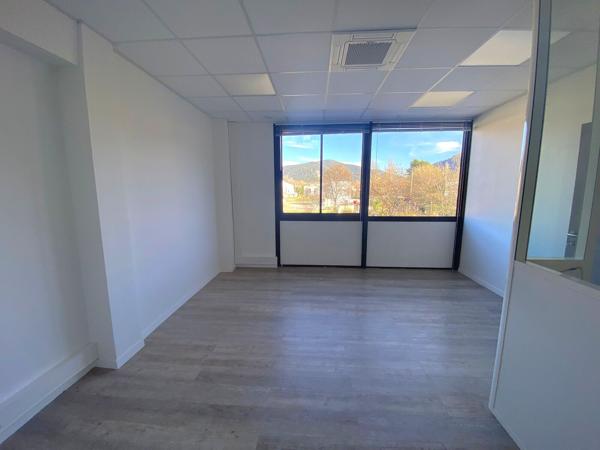 Bureaux à louer - Proximité ZA Les Paluds - Gémenos