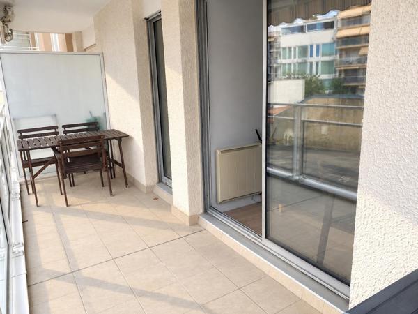 Arcachon centre : un T2 clé en main où tout se fait à pied.