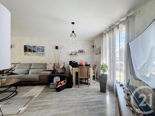 Maison à vendre  5 pièces - 98,56 m2 ST VALERIEN - 89