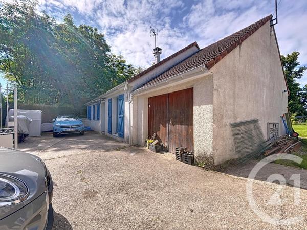 Maison à vendre  5 pièces - 98,56 m2 ST VALERIEN - 89