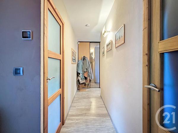 Maison à vendre  5 pièces - 98,56 m2 ST VALERIEN - 89