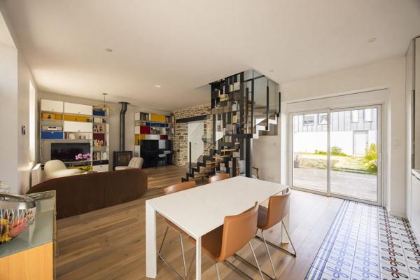 A VENDRE – Maison de 6 pièces, 4 chambres à VANNES