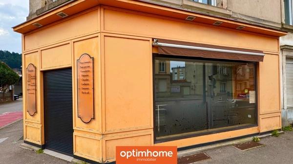 Local commercial libre – Épinal – 74 m² – Fort passage