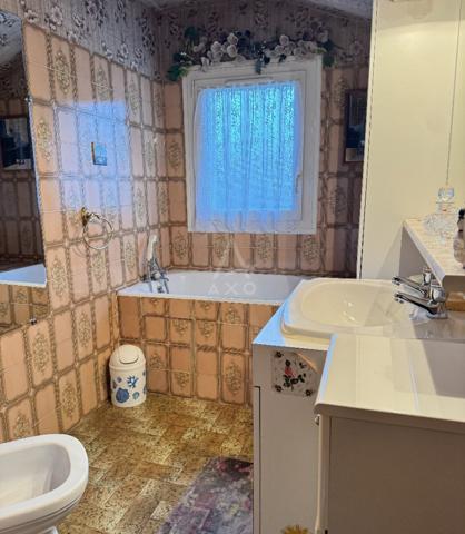 SAINT-YRIEIX, adorable maison 2 chb possible 3