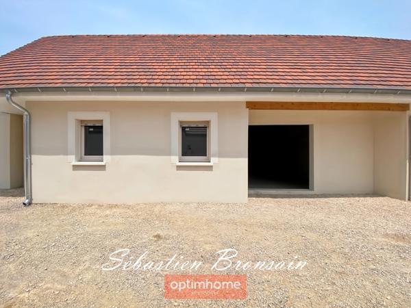 Maison à vendre à Parcey.