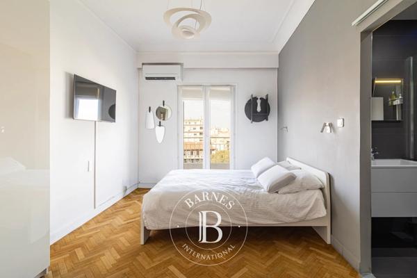 Marseille 8ème, Appartement 4 Chambres -  236 m² à vendre