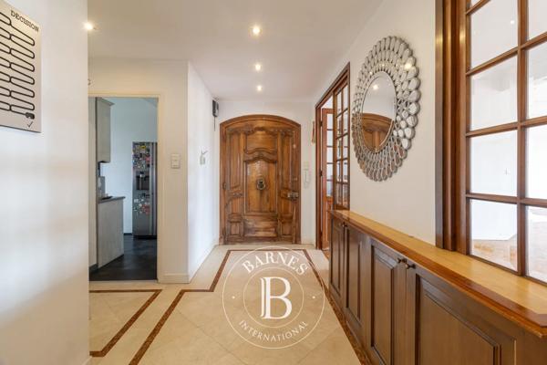 Marseille 8ème, Appartement 4 Chambres -  236 m² à vendre