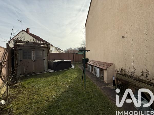 Maison à vendre 5 pièces 112 m² Vert-Saint-Denis