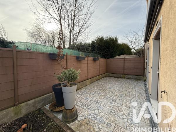 Maison à vendre 5 pièces 112 m² Vert-Saint-Denis