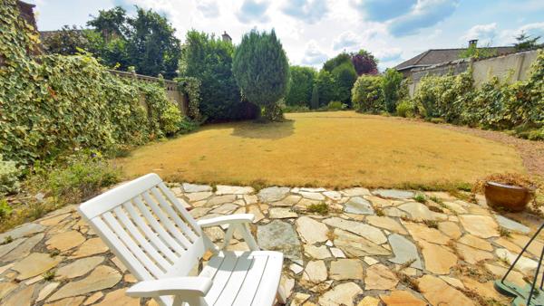 Grande maison 220 m² avec terrain constructible
