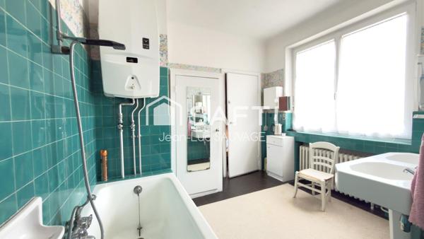 Grande maison 220 m² avec terrain constructible