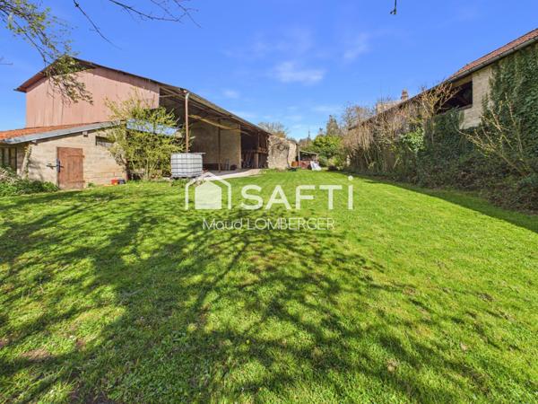 Maison de caractère avec nombreuses dépendances