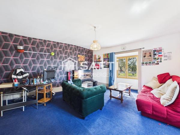 Maison de caractère avec nombreuses dépendances