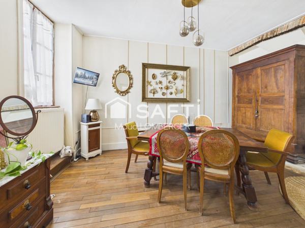 Maison de caractère avec nombreuses dépendances