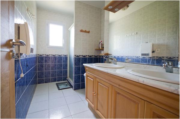 Maison à vendre 6 pièces SAINT GEORGES LES BAILLARGEAUX (86)