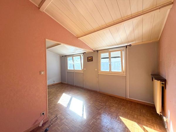 MAISON 4 PIECES PRINCIPALES