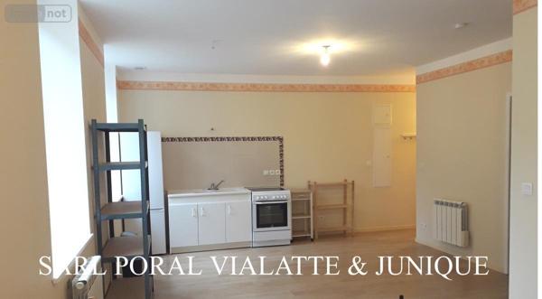 Appartement à louer à Jujurieux dans l'Ain (01640), ref : 01031-L682