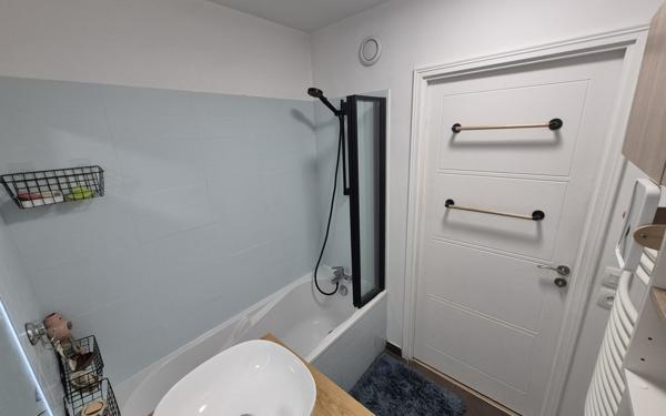 Appartement à vendre    3 pièces • 61,63 m2 Châtillon