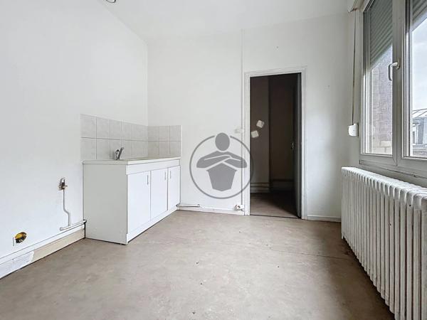 Vente Immeuble 8 pièces 132 m2 à Saint-Quentin