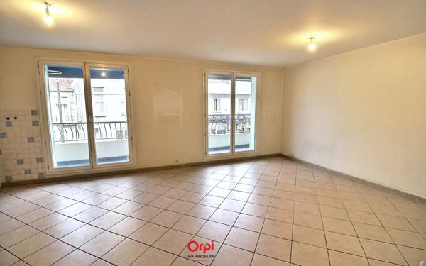 Appartement à vendre    4 pièces • 80,68 m2 Marseille 10