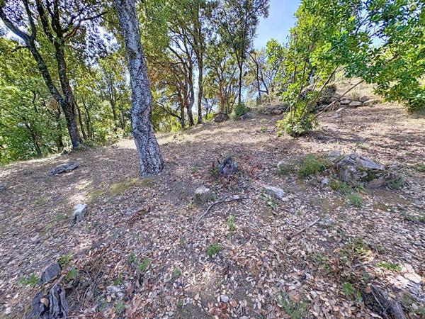 Terrain avec permis de construire à TAVACO