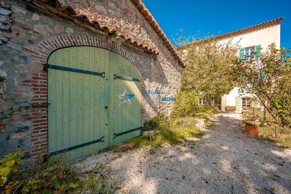 Saint-maximin-la-sainte-baume bastide 220 m 2