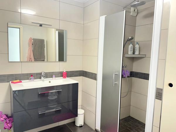 Maison 4 pièces 115m² avec jacuzzi sur parcelle de 601m² à Pont-du-Château