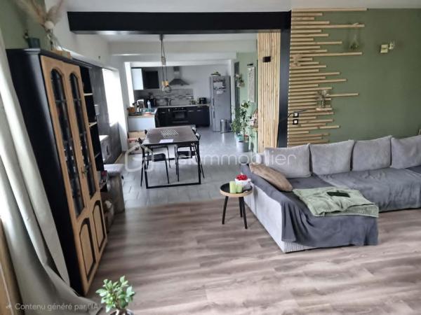 Exclusivité Maison de caractère aux portes de L'Aigle 

Découvrez cette charmante maison familiale de caractère offrant de magnifiques volumes et un fort potentiel d'aménagement , idéalement située à moins de 5 minutes de L'Aigle et de sa gare (ligne Paris-Granville).Dans une commune dynamique avec toutes les commodités ( commerces , écoles , centre aéré , club sportifs ). elle saura vous séduire par ses prestations 
Rez-de-chausée: entrée , vaste pièce de vis de plus de 50m2  comprenant un salon, séjour et une cuisine meublée et équipée , une chambre (ou bureau selon vos besoin (26m2), buanderie , salle de douche avec wc , une grande pièce supplémentaire à aménager selon vos envies (bureau ,salle de jeux , atelier ...)
Premier étage ( accès principal)
palier , suite parentale avec dressing et accès salle de bain , 2 chambres
Second espace à l'étage (accès par un autre escalier ) 
une chambre indépendante et une salle de douche avec wc (parfait pour un adolescent )
Dernier niveau 
Comble aménageable de plus 100m2
Extérieur:
terrain clos de plus de 1100m2
Dépendances : un grand garage et un atelier ,
portail électrique , chauffage  poêle à granulés et radiateurs électriques ( maison classée en DPE en C ) 
maison à découvrir et,  avec un fort potentiel