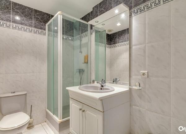 Maison à vendre    5 pièces •  Ceyreste