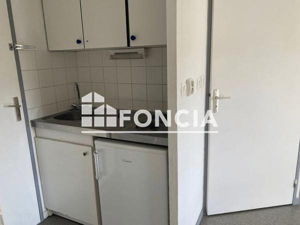 Location Studio 20.78 m² - 1 PLACE DE L'INDIEN Orleans La Source 45100