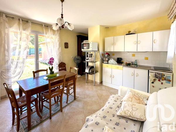 Maison à vendre 5 pièces 203 m² Roquebrune-sur-Argens