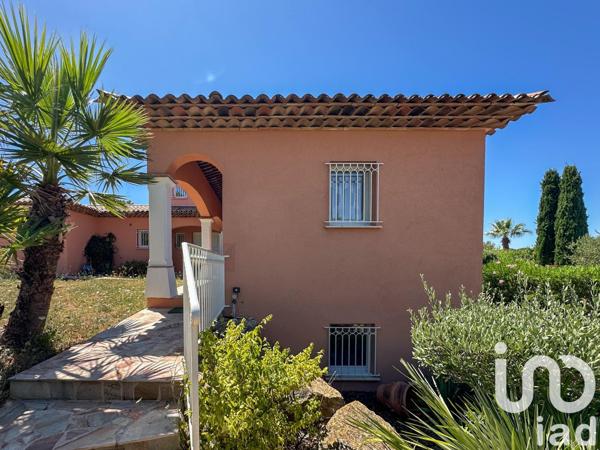 Maison à vendre 5 pièces 203 m² Roquebrune-sur-Argens