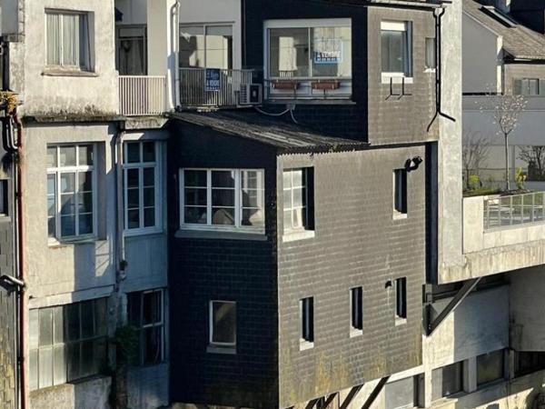 Immeuble locatif - Oloron-sainte-marie - Réf.:205259 OLORON CENTRE VILLE IMMEUBLE DE CARACTERE (la copropriété est faite, l'investisseur peut revendre par lot)