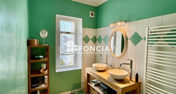 À vendre Maison 5 pièces 142 m² - Niort 79000