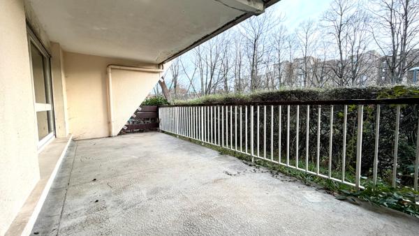 Grand 3 pièces de 70 M2 avec sa Terrasse, exposé plein sud