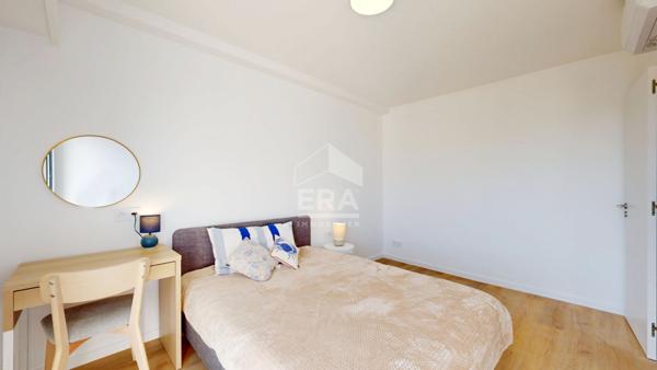 NICE - FLEURS : JOLI 2 PIÈCES TRAVERSANT E/O AVEC TERRASSE ET BALCON