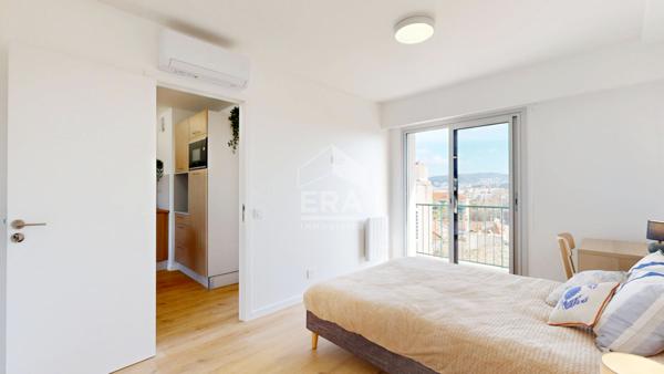 NICE - FLEURS : JOLI 2 PIÈCES TRAVERSANT E/O AVEC TERRASSE ET BALCON