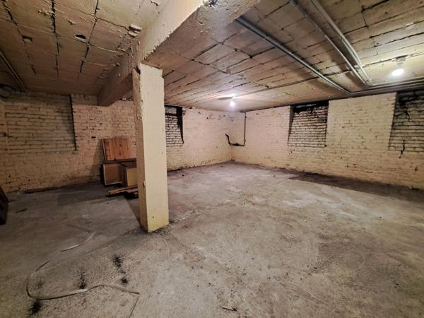 LOCAL COMMERCIAL IDEAL PROFESSION LIBERALE OU BUREAU!