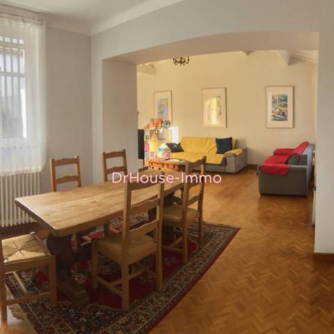 Maison à vendre 8 pièces de 245 m²