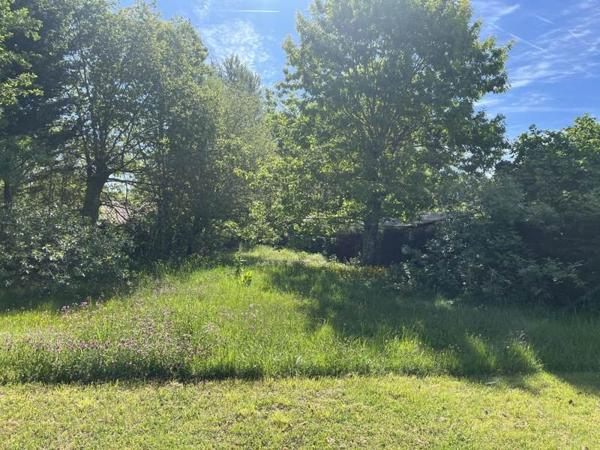 Terrain à vendre |  Léognan |  988 m²