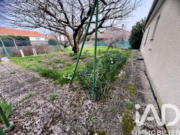 Maison à vendre 4 pièces 125 m² Gond-Pontouvre
