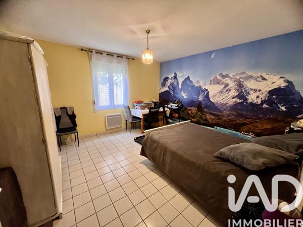 Maison à vendre 4 pièces 125 m² Gond-Pontouvre