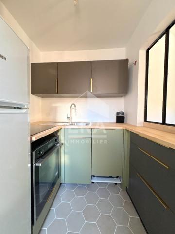 A VENDRE 84120 PERTUIS APPARTEMENT DUPLEX DE TYPE 3 PIECES D'ENVIRON 52M² AVEC TERRASSE.