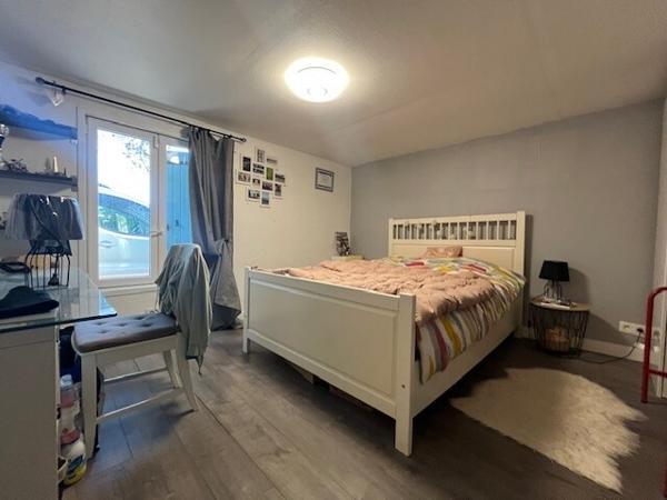 Exclusivité sur Rognac, Villa 193 m2 habitable sur 1234 m2 avec piscine.