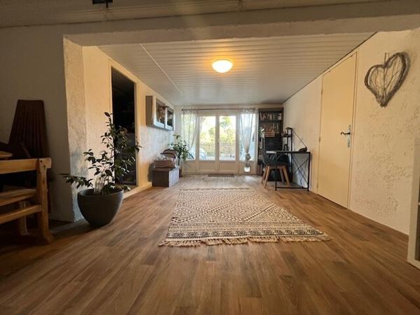 Exclusivité sur Rognac, Villa 193 m2 habitable sur 1234 m2 avec piscine.