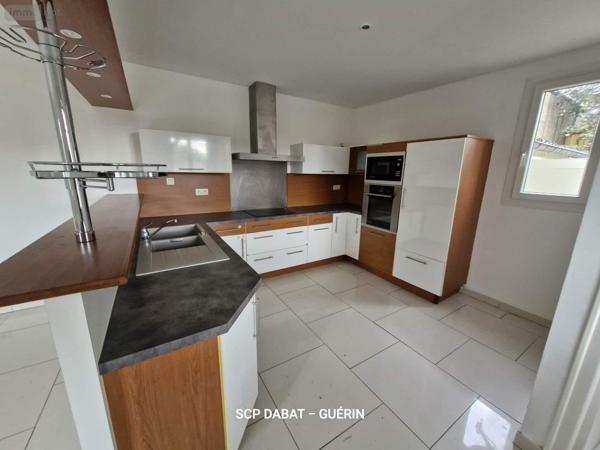 Maison à vendre à Saint-Hilaire-du-Harcouët dans la Manche (50600), ref : 8434