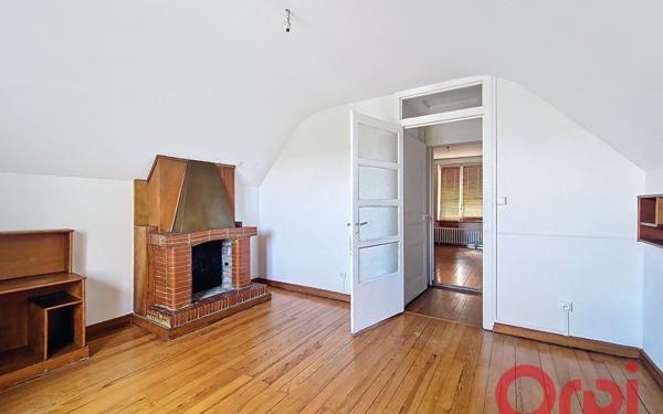 Maison à louer    7 pièces •  Lyon 3