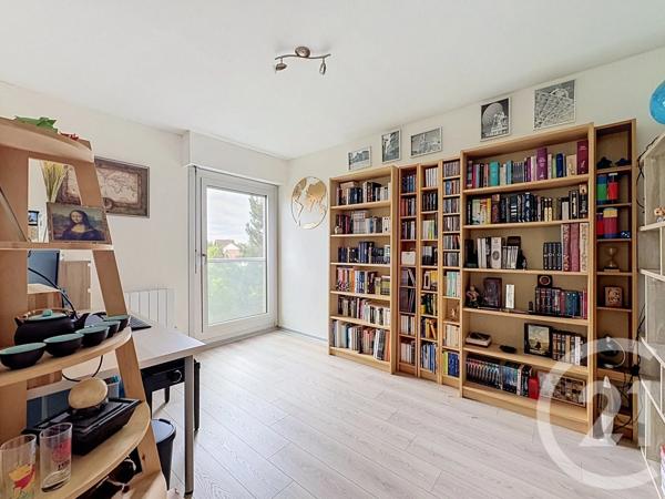 Appartement F4 à vendre  4 pièces - 83,14 m 2   CHAUMONT  - 52