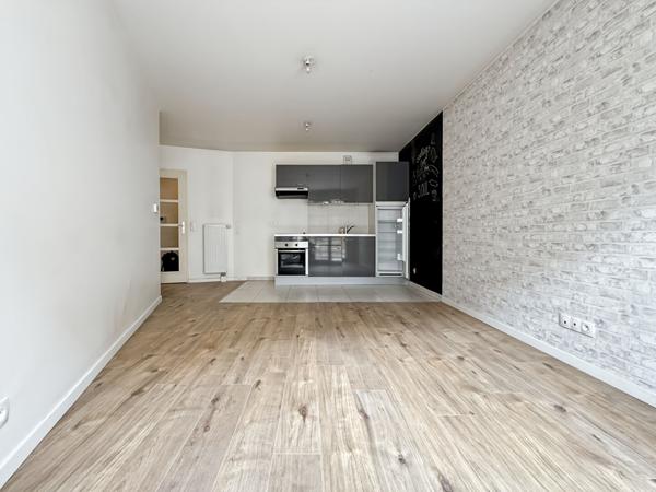 Appartement T3 pièces 62 m2 - HyperCentre