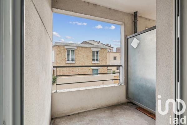 Appartement 2 pièces de 37 m² à Ivry-sur-Seine (94200)